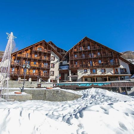 Grange Hike & Ski Sestriere Apartments ภายนอก รูปภาพ