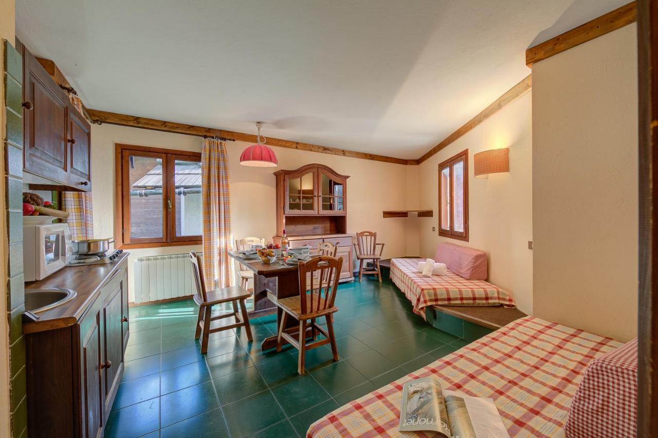 Grange Hike & Ski Sestriere Apartments ภายนอก รูปภาพ