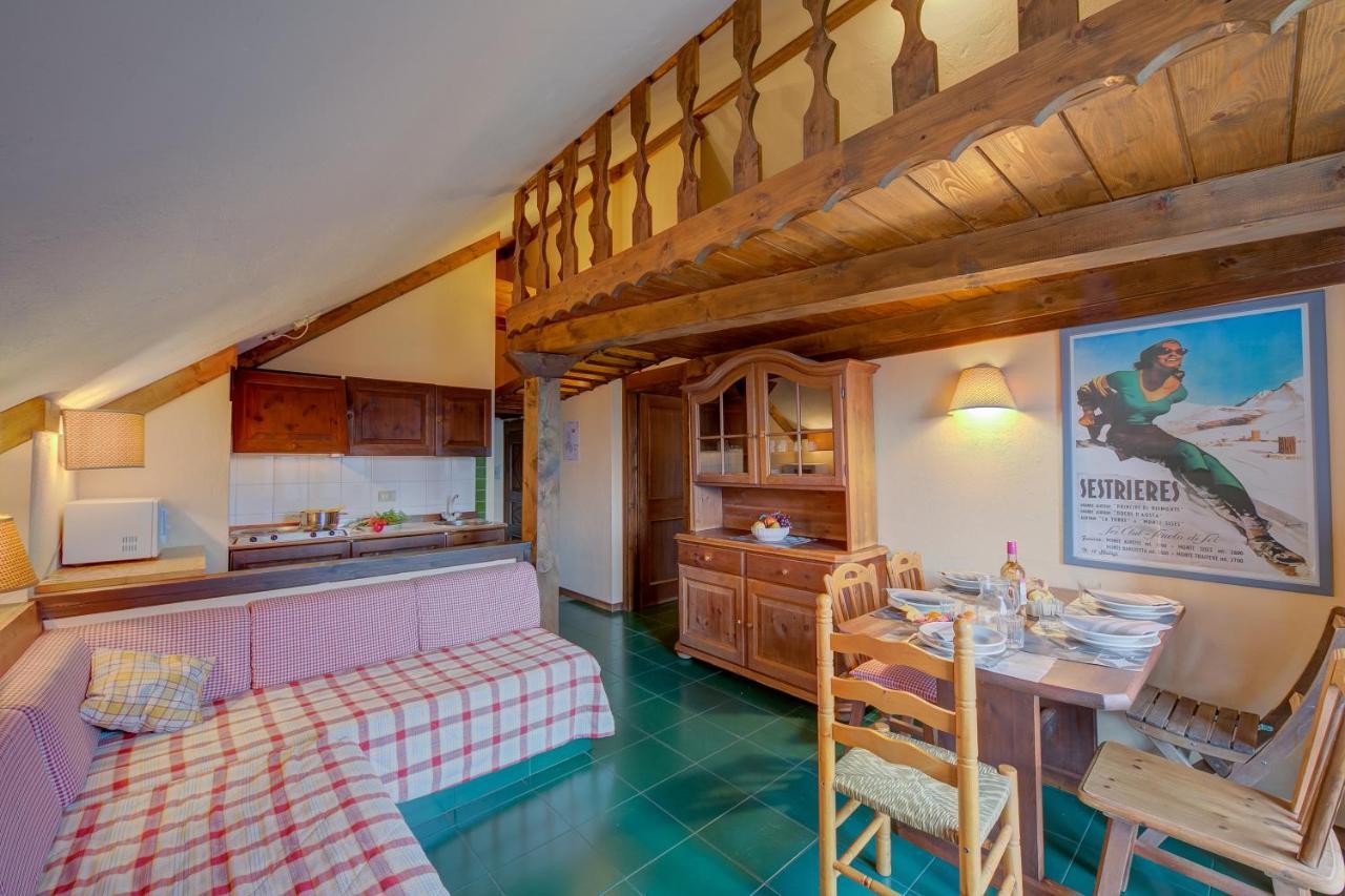 Grange Hike & Ski Sestriere Apartments ภายนอก รูปภาพ