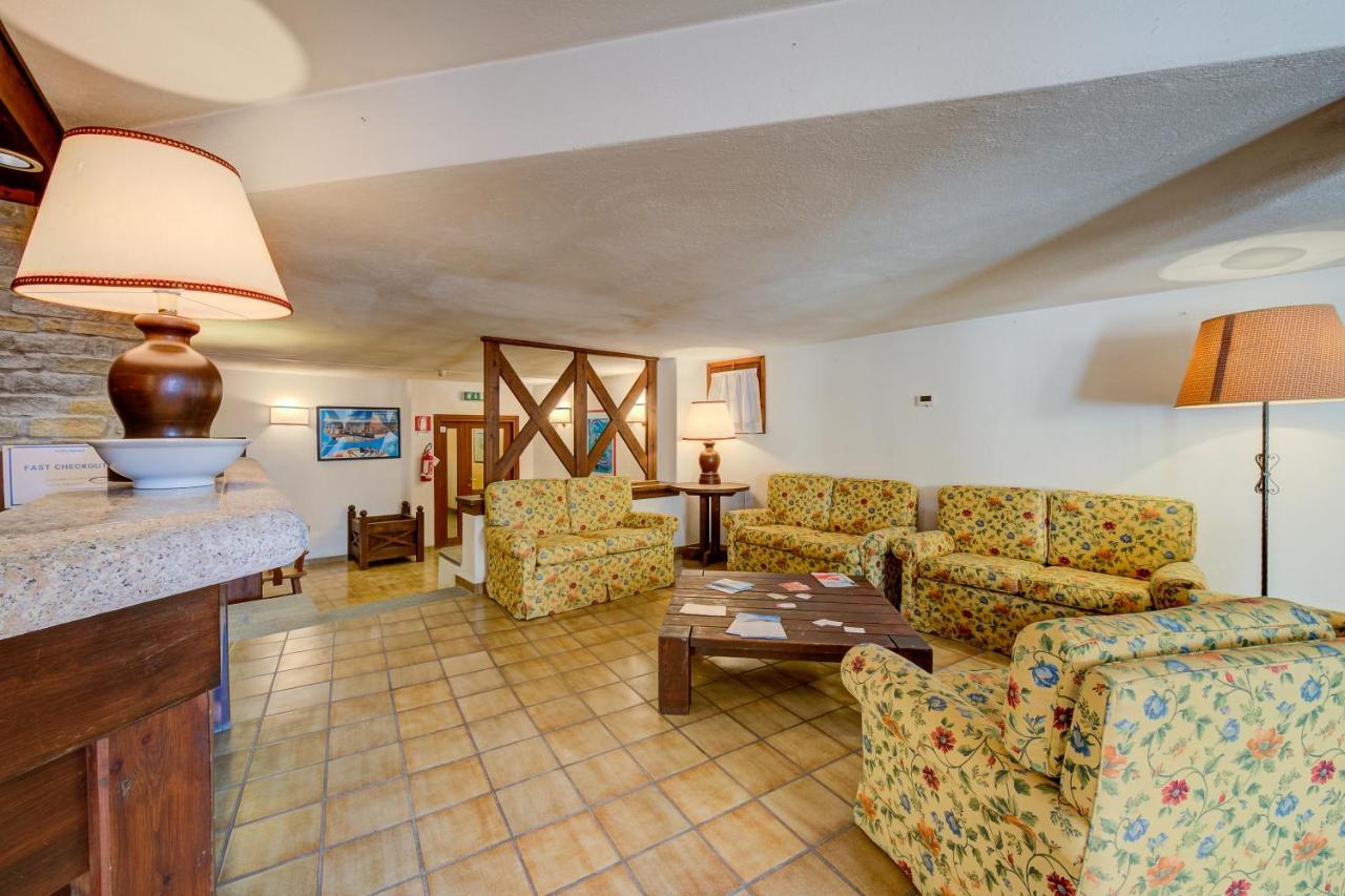 Grange Hike & Ski Sestriere Apartments ภายนอก รูปภาพ