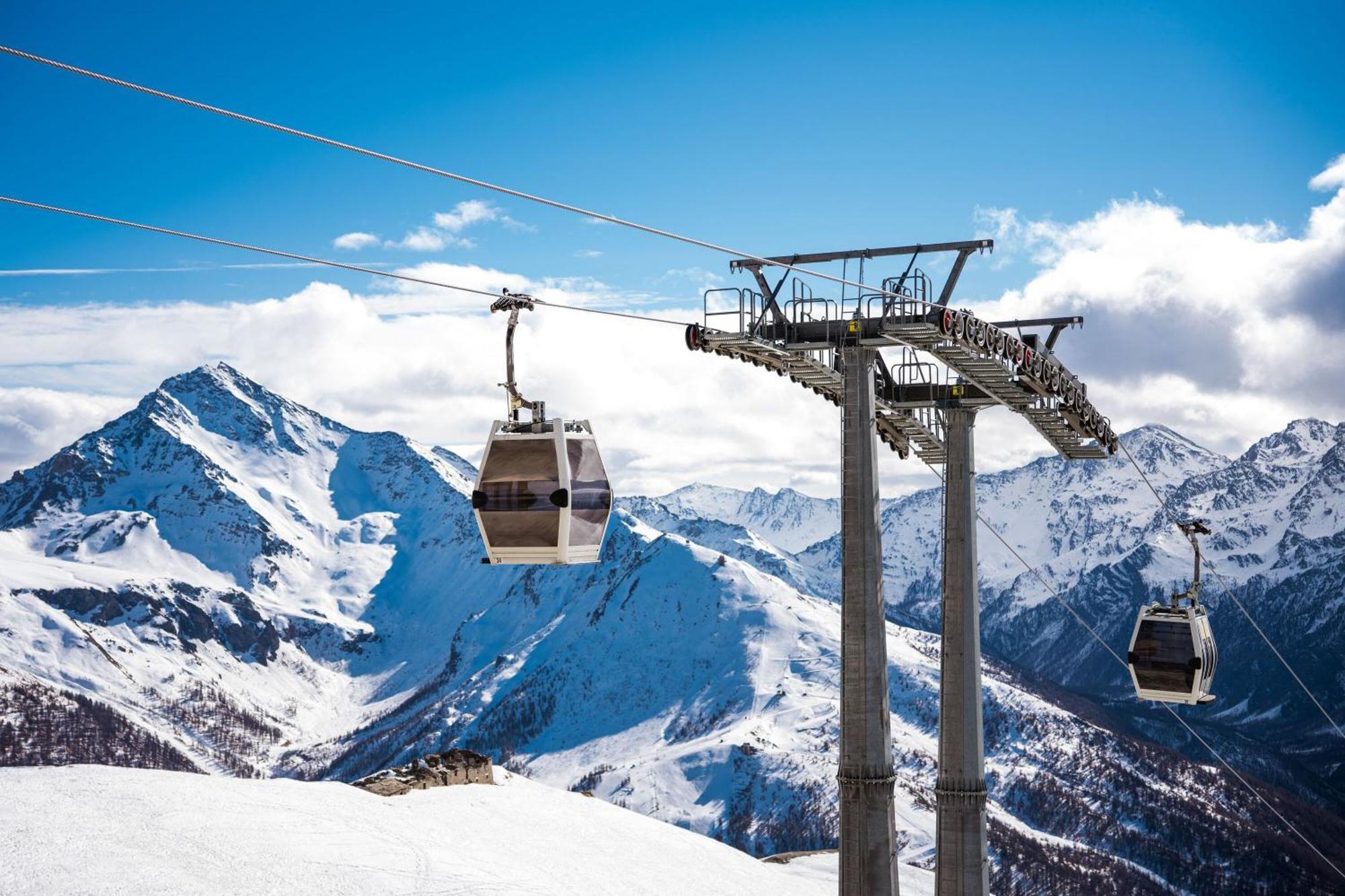 Grange Hike & Ski Sestriere Apartments ภายนอก รูปภาพ