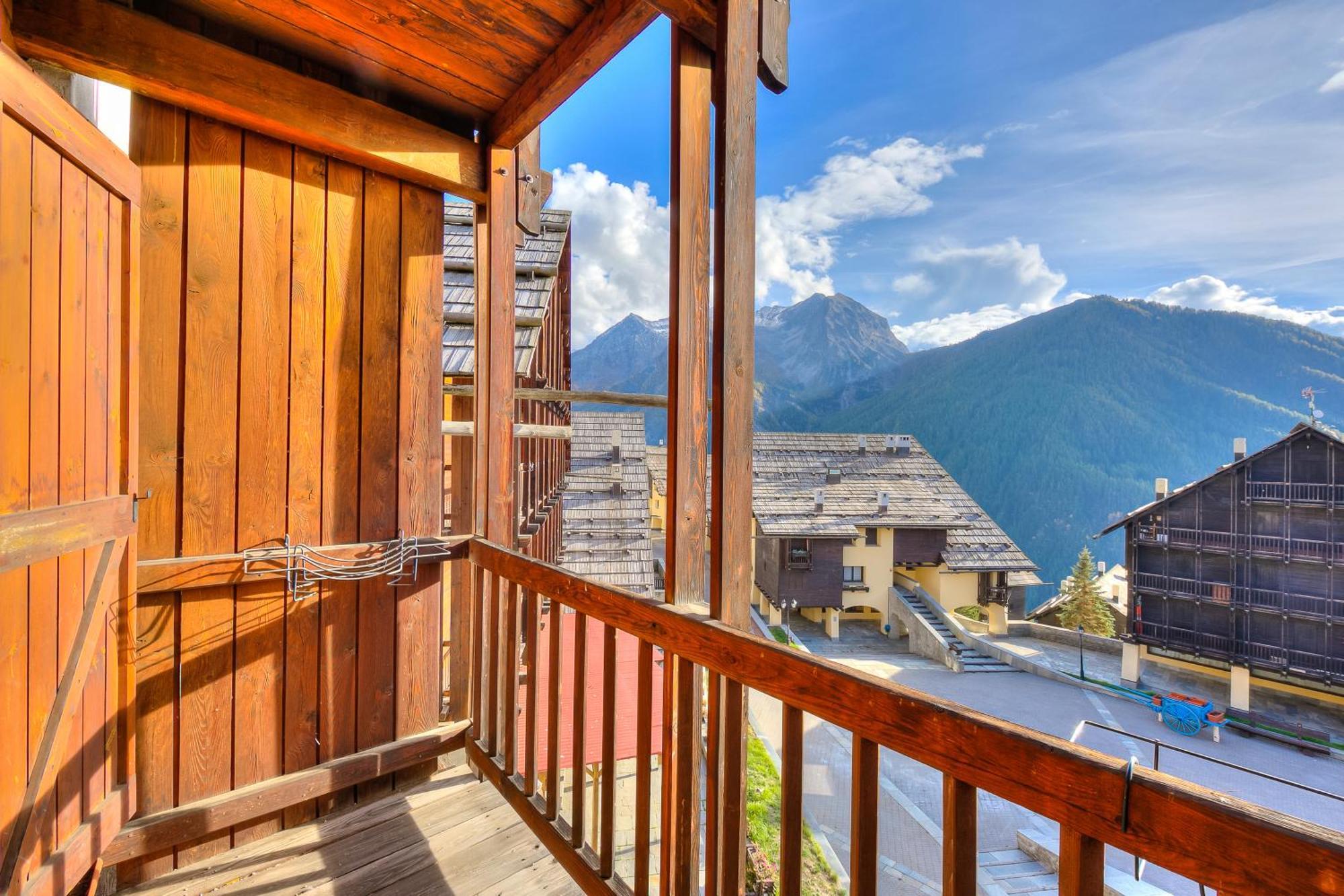 Grange Hike & Ski Sestriere Apartments ภายนอก รูปภาพ