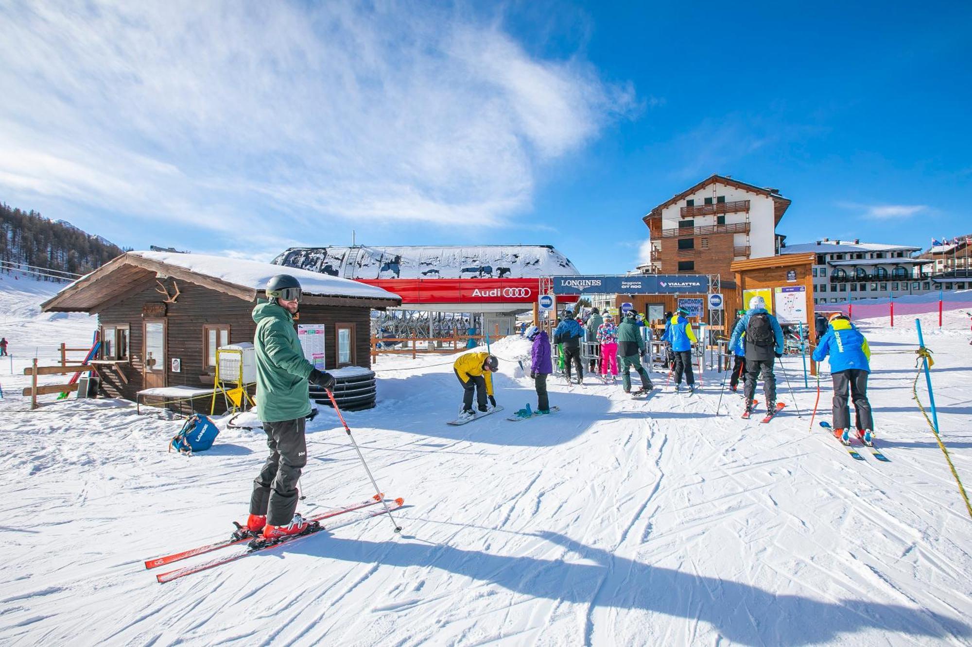 Grange Hike & Ski Sestriere Apartments ภายนอก รูปภาพ